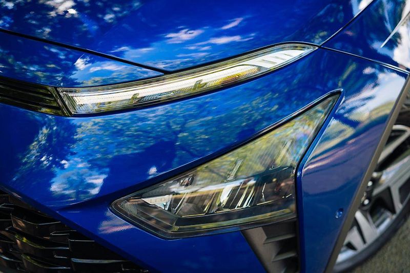 Hyundai Bayon (2022) Style 1.0 T-GDI, Serv.kniha - fotka 7 z 31