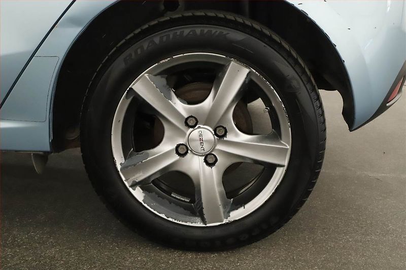 Mazda 2 (2009) 1.3 i, ČR,1.maj, jezdí výborně - fotka 13 z 13