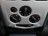 Dacia Logan (2007) 1.5 dCi, AC, STK4/28 - náhled 15
