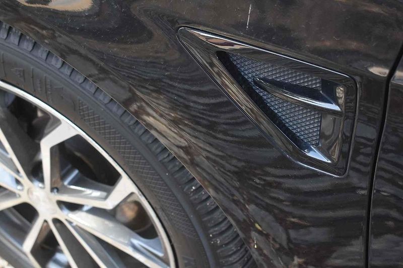 Ford S-Max druhé generace může sloužit větším rodinám ještě hodně dlouho.