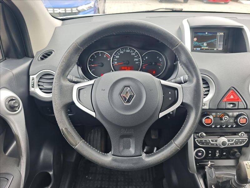 Renault Koleos 2,0 dCi150  4x4 Dynamique - fotka 17 z 19