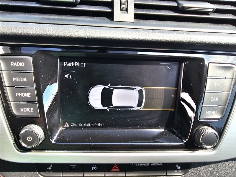 Škoda Fabia III 1,2TSi 66KW Drive - fotka 20 z 41