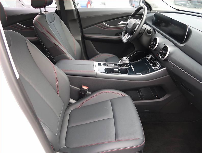 Dongfeng T5 EVO (2025) Deluxe 1.5 Turbo - fotka 9 z 22