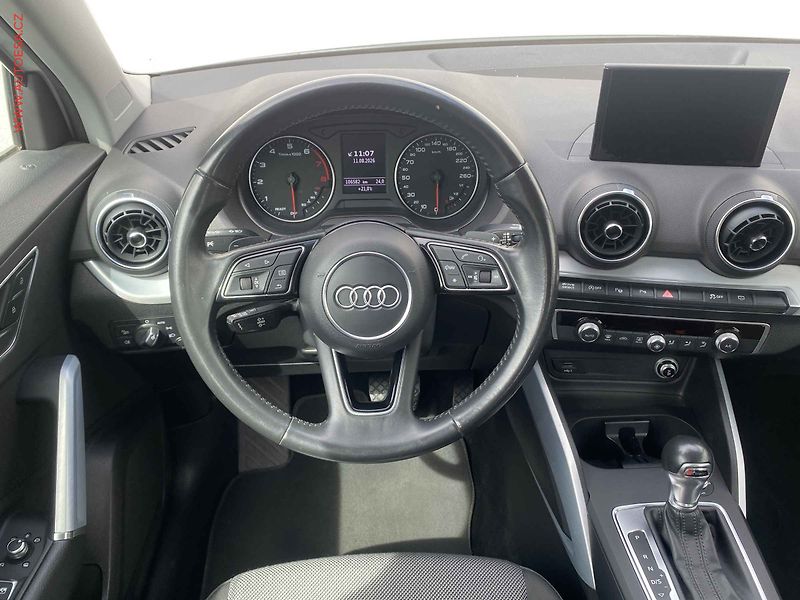 Audi Q2 (2017) 1.4 TFSi, AT, LED, kamera - fotka 11 z 18