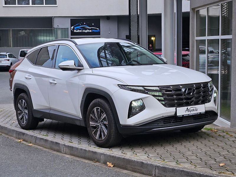 Hyundai Tucson 1,6 T-GDi, Smart, 1.majitel - fotka 7 z 17