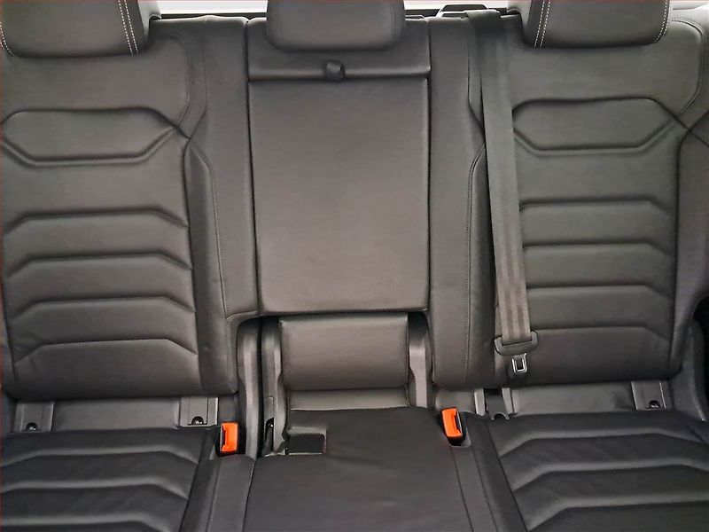 Volkswagen Touareg (2022) 3.0 TDI - fotka 10 z 19