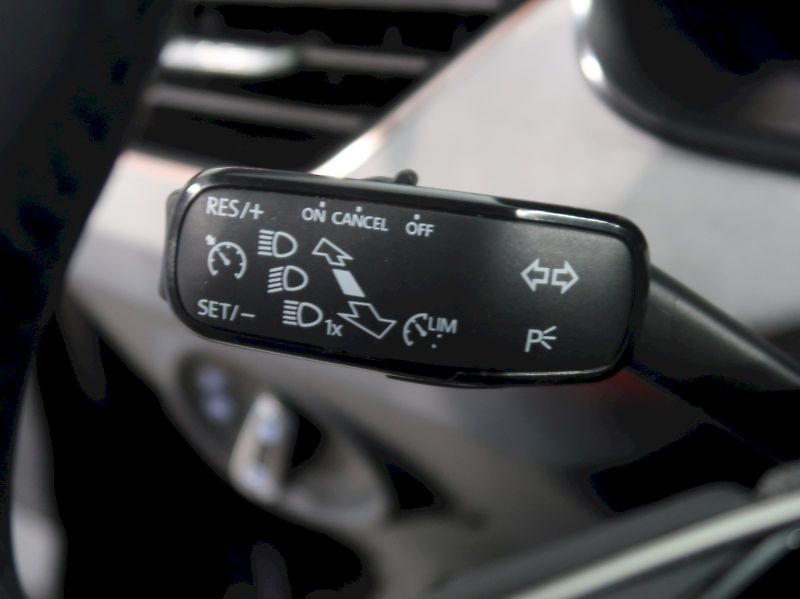 Škoda Scala (2025) TOP SELECTION 1.5TSI 110KW LED - fotka 29 z 35