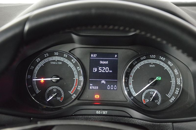 Škoda Karoq (2021) 2.0TDi 110kw 4x4 Ambition DSG - fotka 11 z 25