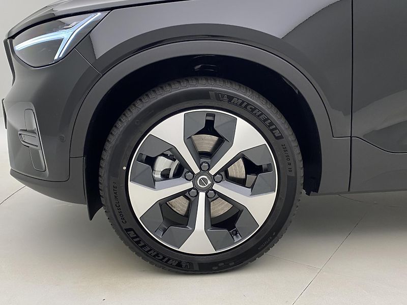 Volvo XC40 (2026) B3 AUT DARK ULTRA  - fotka 35 z 64