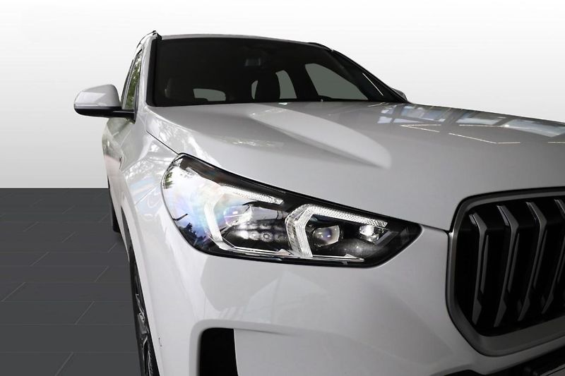 BMW X1 xDrive20d - fotka 18 z 26