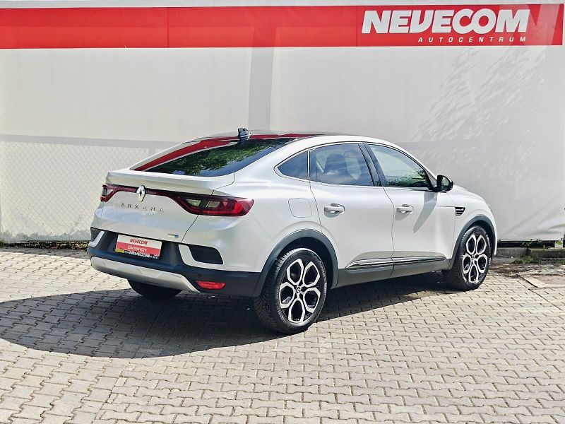 Renault Arkana (2021) E-TECH Hybrid 145 Intens 105kW - fotka 2 z 42