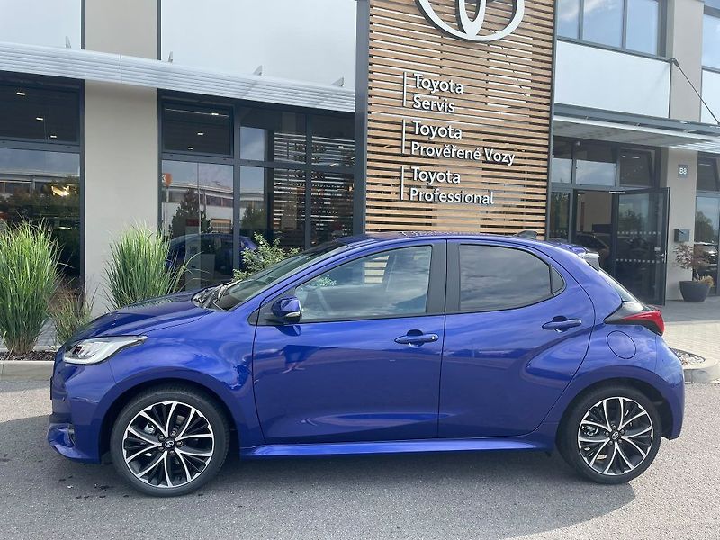 Toyota Yaris 1.5 Hybrid 116K Style - fotka 4 z 28