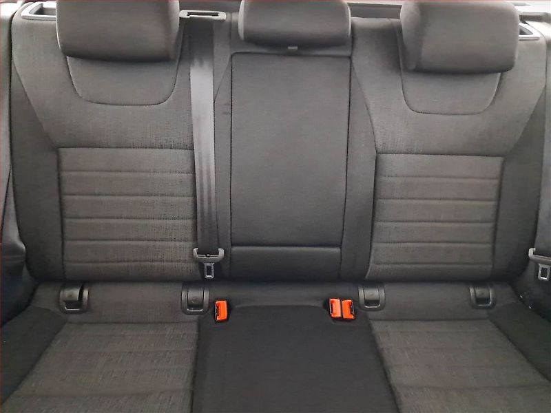 Škoda Octavia (2014) Elegance 2.0 TDI, Tempomat - fotka 9 z 15