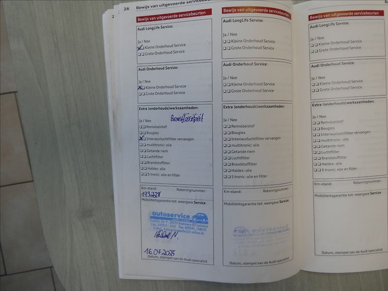 Audi A3 1,6 TDi 77kW serviska,digi.kli - fotka 44 z 47