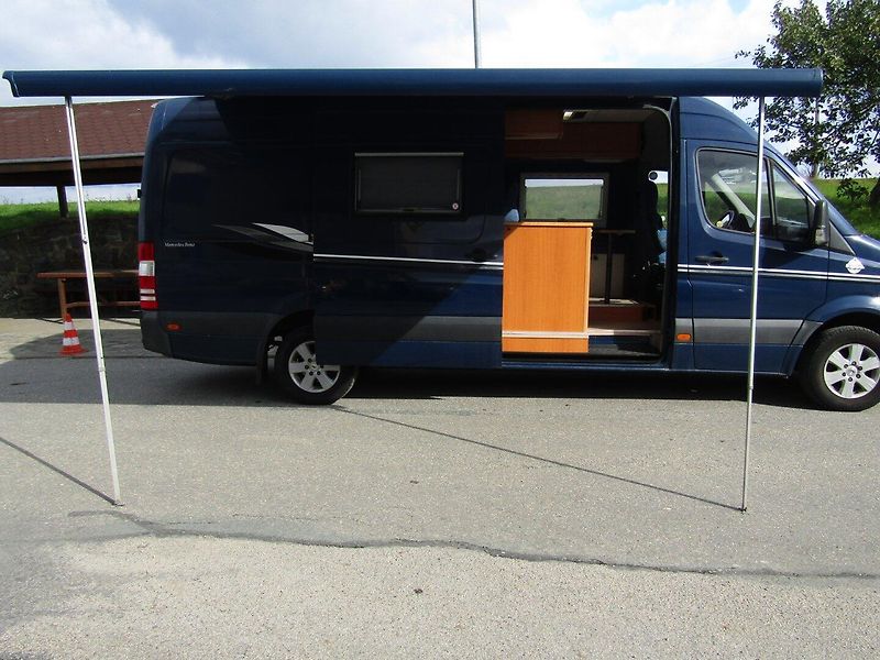 Mercedes-Benz Sprinter (2009) 3.0 CDI 135kW  4 SPANÍ - fotka 16 z 37