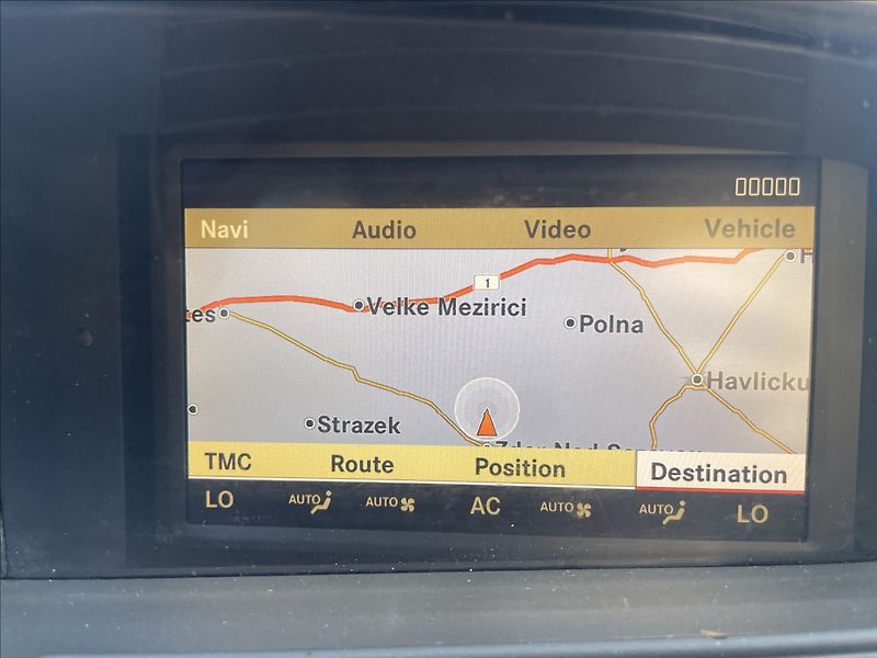 Mercedes-Benz Třídy S 3,0 320CDi 155kw nutný servis - fotka 15 z 32