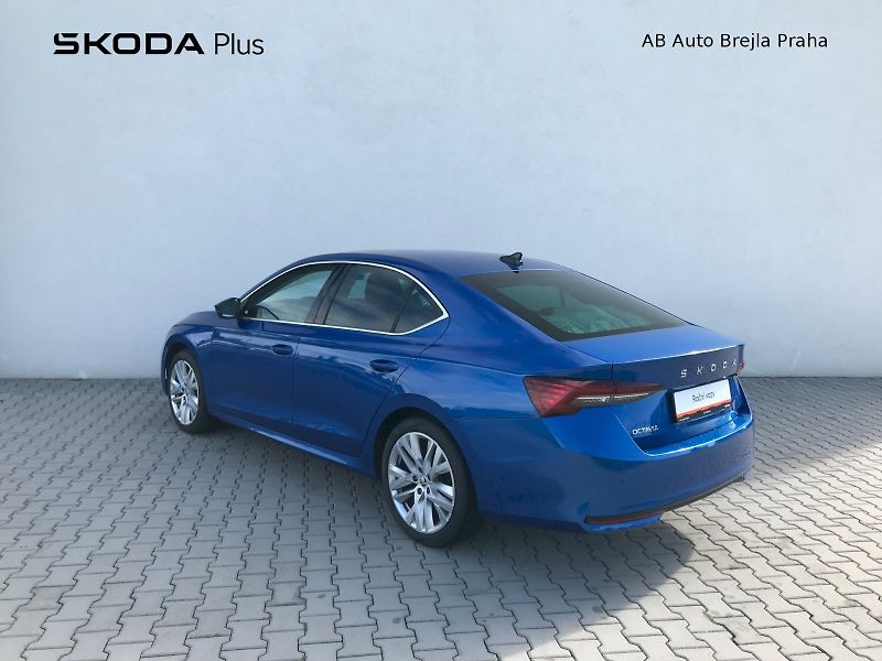 Škoda Octavia (2024) SELECTION TOP TD85/2.0 M6F - fotka 22 z 24