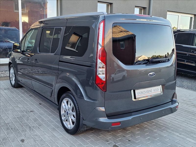 Ford Tourneo Connect 1.5TDCi 88kW L2, Titanium, ČR - fotka 8 z 50