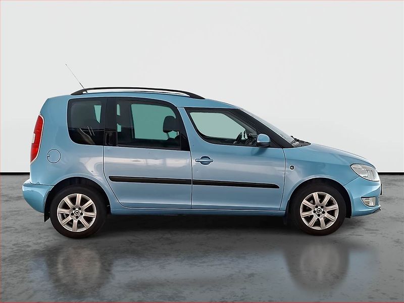 Škoda Roomster (2011) 1.2 TSI, Park. senzory - fotka 6 z 14