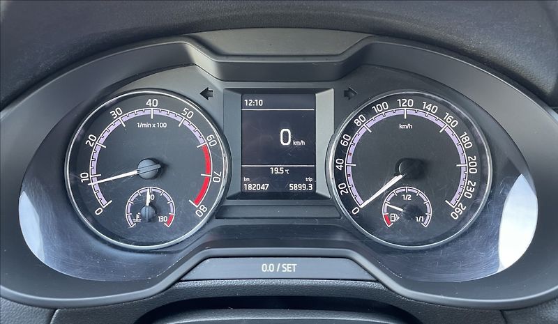 Škoda Octavia 1,4 TSi,110kW,ČR,DPH - fotka 14 z 23