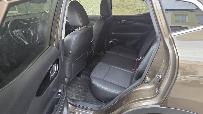 Nissan Qashqai (2016) - fotka 6 z 15