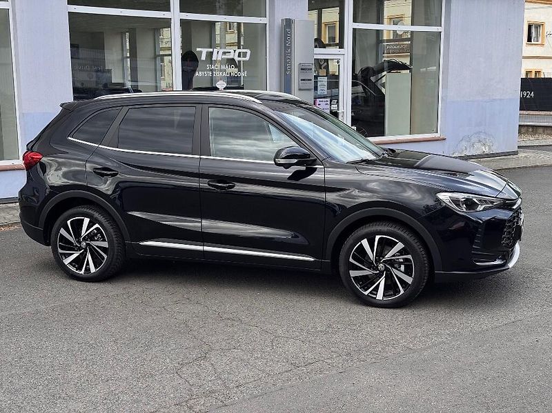 MG ZS (2026) 1,5l Hybrid + (197k) Exclusive - fotka 12 z 37