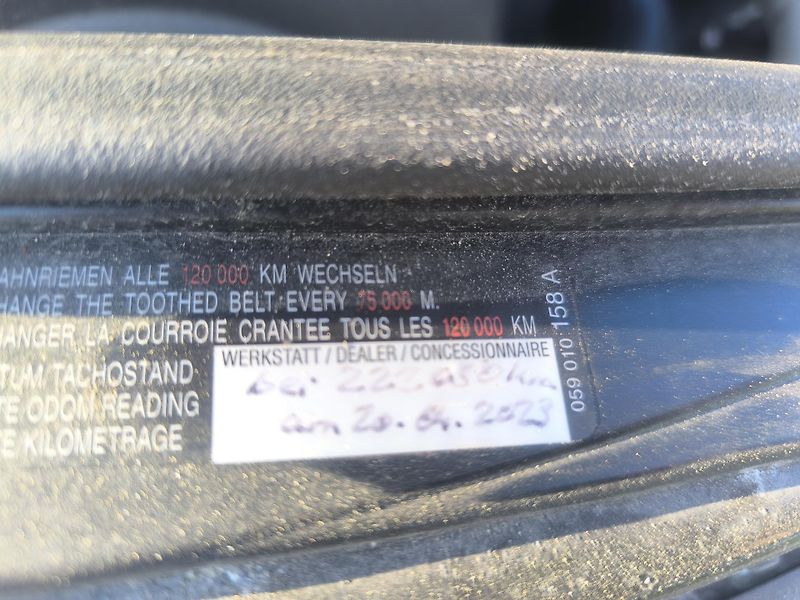 Audi A4 1,9TDI BEZ DPF,KRÁSNÁ,SERVISKA - fotka 26 z 29