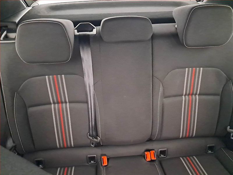 Škoda Fabia (2025) Monte Carlo 1.0 TSI - fotka 10 z 19