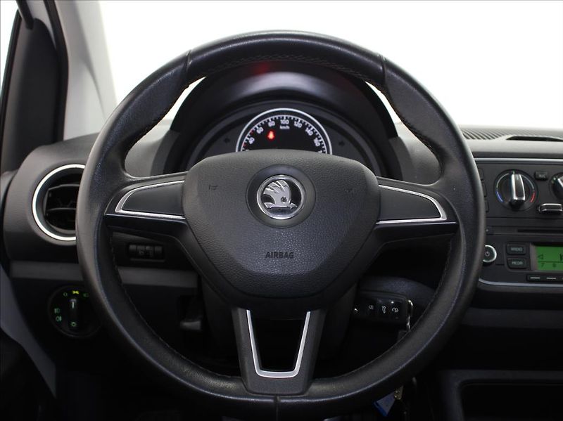 Škoda Citigo 1,0 MPI 44kW Elegance 122tkm. - fotka 9 z 20