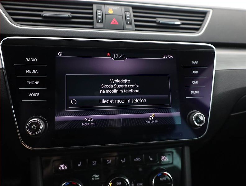 Škoda Superb (2019) Style 2.0 TDI, Automat, Kůže - fotka 15 z 22
