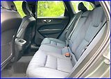 Volvo XC60 (2026) B5 AWD PLUS BR.+4SERVIS/ZÁRUKA - náhled 19