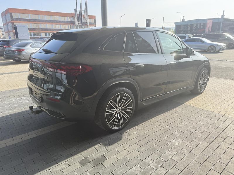 Mercedes-Benz EQE (2024) EQE 350 4MATIC SUV  - fotka 4 z 38