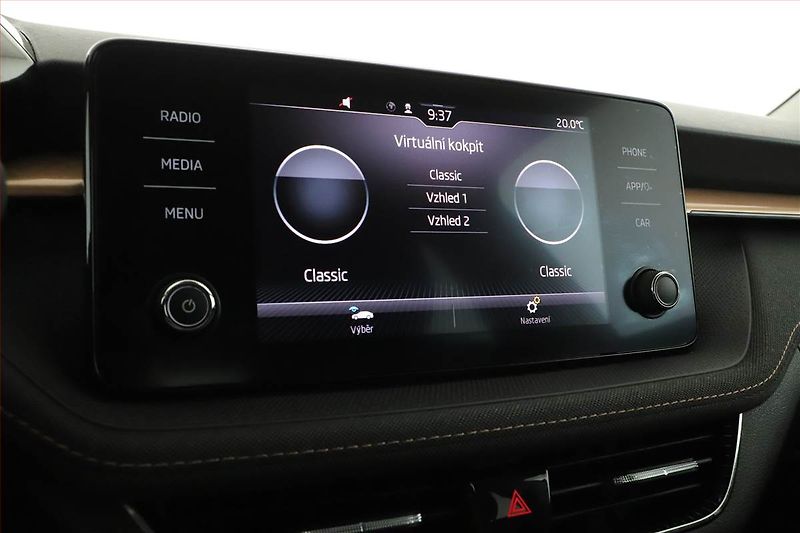 Škoda Fabia (2022) 1.0 TSI, Automat, Tempomat - fotka 16 z 20