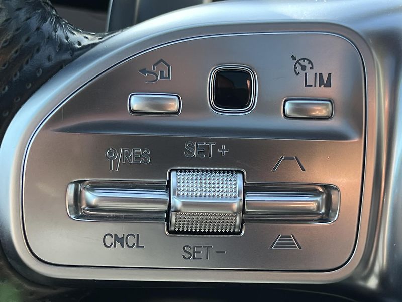 Mercedes-Benz Třídy S 400Ld AMG Panorama  - fotka 23 z 28