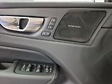 Volvo XC60 B5 AWD Ultra Dark VZDUCH TAŽNÉ - náhled 15