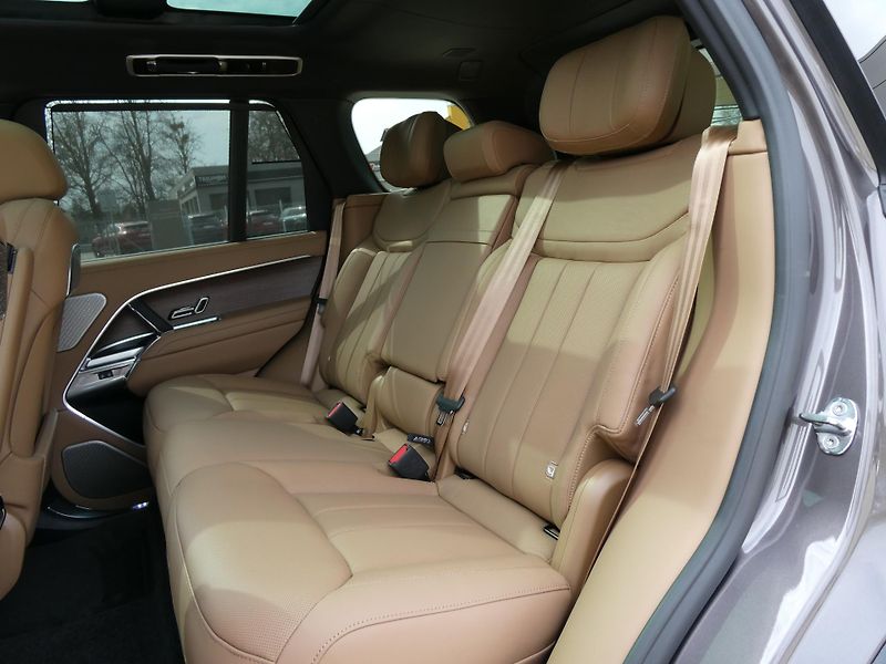 Land Rover Range Rover 3,0 Autobiography P460e - fotka 14 z 44