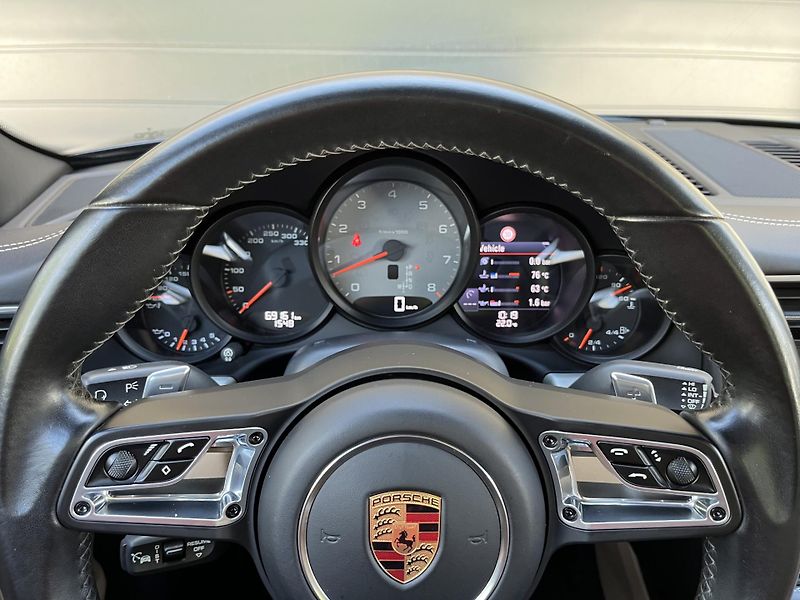 Porsche 911 Targa 4S 991.2 309 kW - fotka 21 z 31