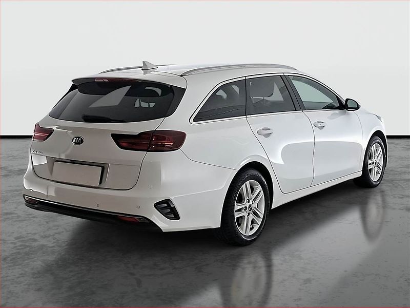 Kia Ceed (2021) 1.5 T-GDI, Automat, Serv.kniha - fotka 5 z 18
