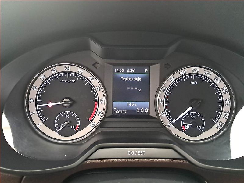 Škoda Octavia (2017) Laurin&Klement 2.0 TDI, 4X4 - fotka 11 z 21