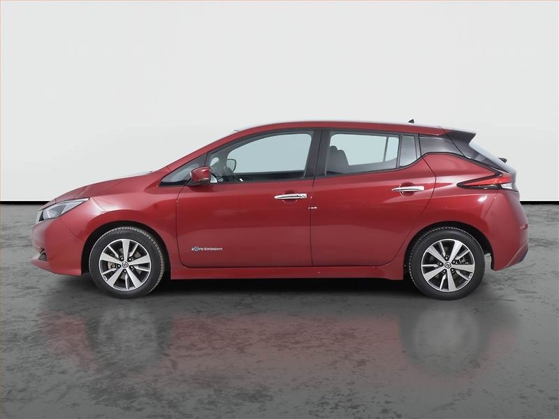 Nissan Leaf (2019) 40 kWh, SoH 88%, Automat - fotka 3 z 17