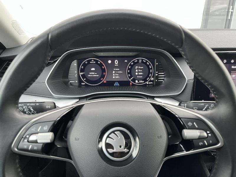 Škoda Octavia 2.0TDi 85kW Selection - fotka 23 z 23