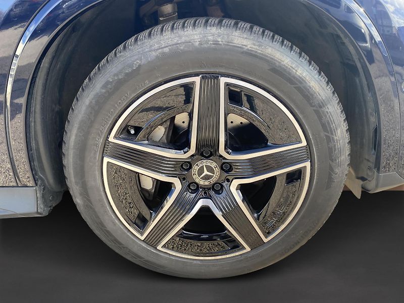 Mercedes-Benz GLC GLC 200 AMG 4MATIC - fotka 23 z 27