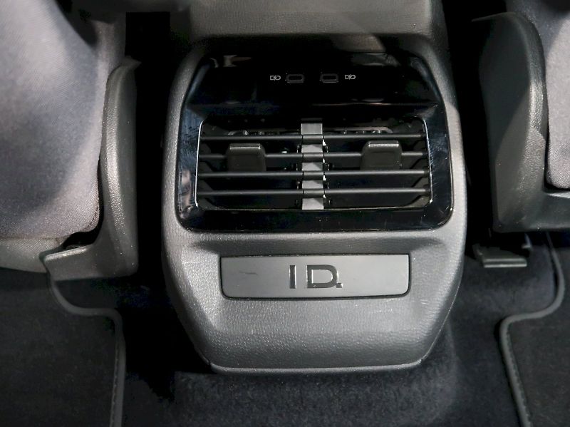 Volkswagen ID.4 (2023) COMFORT PRO PERFORMANCE 150KW - fotka 36 z 39