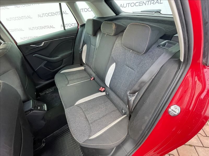 Škoda Kamiq 1,0 TSi,81kW,STYLE,ČR,DPH - fotka 22 z 23