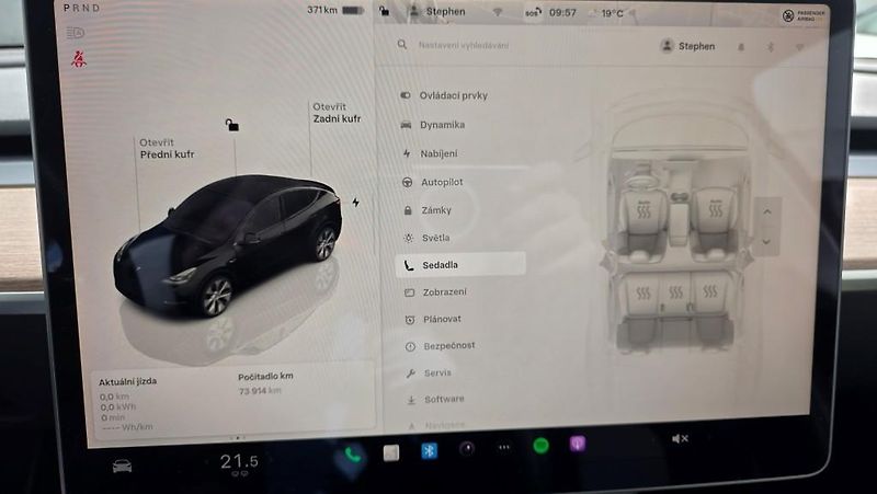 Tesla Model Y (2023) Long Range AWD DE SoH 92,9% - fotka 27 z 36