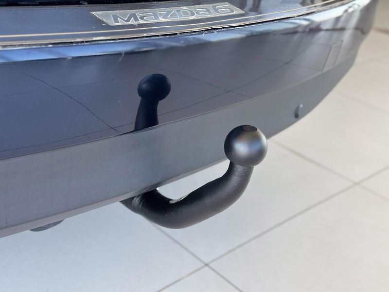 Mazda 6 2,2 SkyActiv-D*129kW*4x4*AUT - fotka 37 z 39