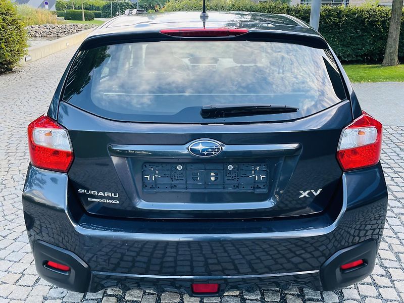 Subaru XV 2.0i 4x4 MANUÁL SERVISKA - fotka 14 z 38