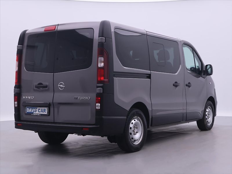 Opel Vivaro 1,6 CDTI 92kW 9-Míst Klima - fotka 7 z 25