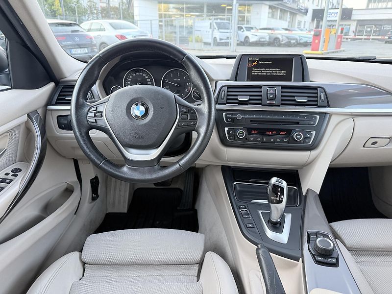 BMW Řada 3 320D  - fotka 10 z 37