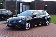 Hybridům dominuje Toyota. Na snímku Corolla.